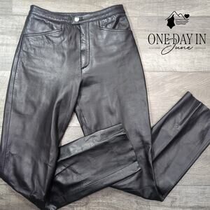 Wilsons Straight Leg Leather Pants Size 4